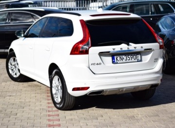 Volvo XC60 I SUV Facelifting 2.4 D4 190KM 2017 Volvo XC60 2,4d 190ps AWD Krajowy Ogrz.Szyba Kamera Virtual DVD Elek. klapa, zdjęcie 32