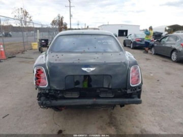Bentley Mulsanne 2016 Bentley Mulsanne Speed 2016 6.8 Benzyna 530KM, zdjęcie 4