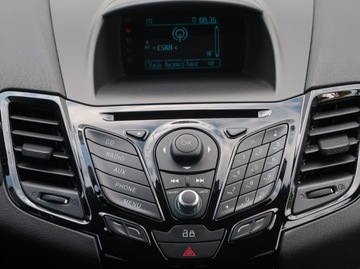 Ford Fiesta VII Hatchback 3d Facelifting 1.0 EcoBoost 125KM 2013 Ford Fiesta 1.0 EcoBoost, Klima, Klimatronic, zdjęcie 11