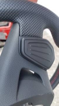 РУЛЕВОЕ КОЛЕСО OCTAVIA IV ПЕРФОРИРОВАННАЯ КОЖА RS VRS