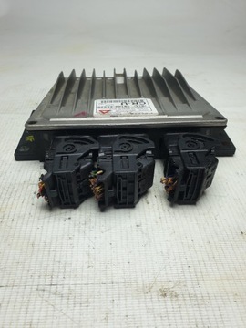 JEDNOTKA MOTORU KIA CARNIVAL 39102-4X520