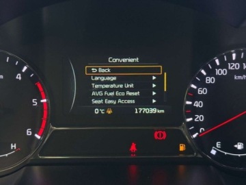 Kia Optima I Sedan Facelifting 1.7 VGT CRDi 136KM 2014 Kia Optima 1.7 CRDi L Kamera cofania Podgrzewane fotele Czujniki parkow, zdjęcie 30