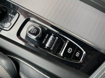 Volvo XC60 II 2020 Volvo XC 60 2.0 diesel automat zarej w PL bezwypadkowy ksiazka serwis, zdjęcie 19