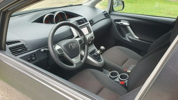 Toyota Verso Minivan 1.8 Valvematic 147KM 2011 Toyota Verso 1.8 16v 147KM # Navi # Kamera #, zdjęcie 9