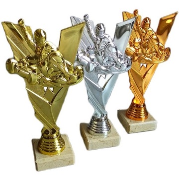 KOMPLET - Puchary Statuetki GOKART - Wyścigi + grawery - Sport Motorowy