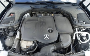 Mercedes Klasa E W213 Limuzyna 2.0 220d 194KM 2018 Mercedes-Benz Klasa E 220d 195KM 4Matic Salon PL 2 wlasciciel Bogate wypos, zdjęcie 34