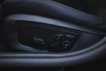 BMW Seria 5 G30-G31 Limuzyna Facelifting 2.0 520d 190KM 2021 BMW 520 d 2.0 Shadow Line Steptronic, zdjęcie 19