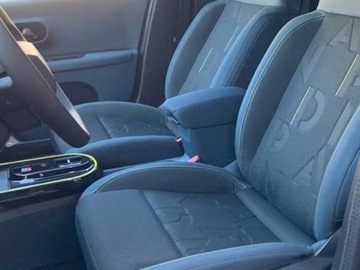 Fiat Panda III 2025 FIAT Grande Panda Icon 1.2 mHEV eDCT Crossover 110KM 2025, zdjęcie 5