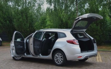 Renault Megane III Grandtour Facelifting 2013 dCi 110KM 2014 Renault Megane GWARANCJA, LIFT, 2014r, Niski przebieg, Ladnie utrzymana, P, zdjęcie 17
