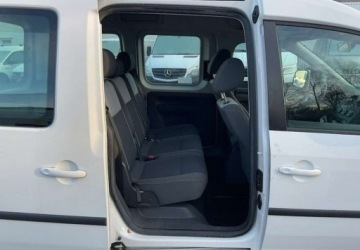 Volkswagen Caddy III Kombi Maxi 2.0 EcoFuel CNG 109KM 2010 Volkswagen Caddy 2.0 MPI 109 KM 5 osobowycena Export 2.0 BenzynaLPG, zdjęcie 12