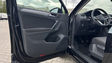 Volkswagen Tiguan II SUV Facelifting 1.5 TSI 130KM 2022 Volkswagen Tiguan | Nawigacja | Panorama | APP | P, zdjęcie 9