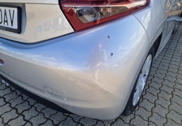 Peugeot 208 I Hatchback 5d Facelifting 1.2 PureTech 82KM 2018 Peugeot 208 Peugeot 208 1.2 Benz 82KM Active 1.2 Benzyna 82KM, zdjęcie 26