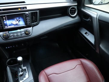 Toyota RAV4 IV MPV Facelifting 2.5 Hybrid 197KM 2017 Toyota RAV 4 2.5 Hybrid, Salon Polska, Serwis ASO, zdjęcie 7