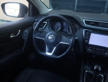 Nissan Qashqai II Crossover 1.2 DIG-T 115KM 2017 Nissan Qashqai 1.2 DIG-T, Salon Polska, Klima, zdjęcie 6