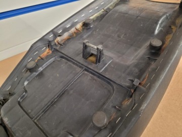 Aprilia Pegaso 650 сиденье