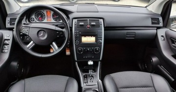 Mercedes Klasa B W245 180 116KM 2011 Mercedes-Benz Klasa B 1.7i 116kM Gaz Lpg Automat Klima Temp. Skora Webasto, zdjęcie 4
