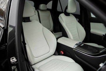 Mercedes GLC C254/X254 Coupe 2.0 220d 197KM 2024 Mercedes-Benz GLC 220d 4Matic Bogate Wyposazenie Mercedes-Benz Autotrade, zdjęcie 28