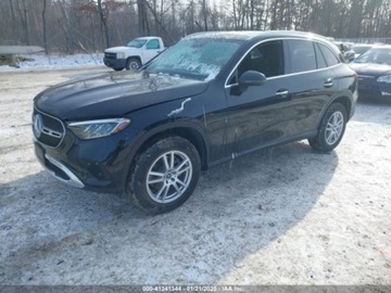 Mercedes GLC C254/X254 2023 Mercedes-Benz GLC 2023 Mercedes-Benz GLC 300 4MATIC SUV 2.0 Benzyna 255KM, zdjęcie 1