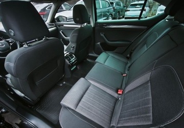 Skoda Superb III Liftback Facelifting 2.0 TDI SCR 200KM 2023 Skoda Superb Style Pakiet Selection, ACC, Matrix, GPS, Kamera, Kessy, Sal, zdjęcie 8