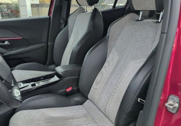 Peugeot 2008 II e-SUV Elektryczny 50kWh 136KM 2021 Peugeot 2008 e-2008 GT Sal PL Full Najbogatszy Pewny Gwarancja bat lat FV23, zdjęcie 28