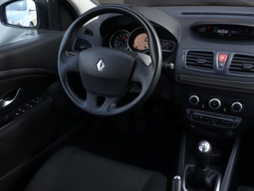 Renault Megane III Hatchback 1.6 16v 100KM 2009 Renault Megane 1.6 16V, Klima, Parktronic, zdjęcie 6