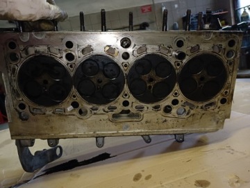 ГОЛОВКА ДВИГАТЕЛЯ VW AUDI SKODA 2.0 TDI |03L103373E 03L103286