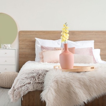 ИСКУССТВЕННЫЕ ЦВЕТЫ - декоративная орхидея для кладбища, как настоящая для балкона, в вазе.