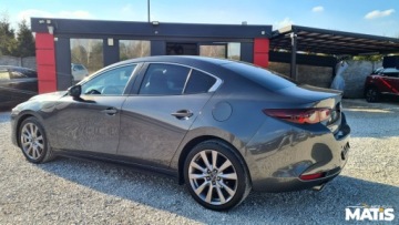 Mazda 3 IV Sedan 2.0 Skyactiv-G 122KM 2019 Mazda 3 2.0BENZ manual Navi kamera head up podgrz kierownica 2.0 Benzyna, zdjęcie 1