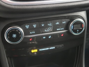 Ford Puma II Crossover 1.0 EcoBoost mHEV 125KM 2020 Ford Puma 1.0 EcoBoost, Salon Polska, zdjęcie 12