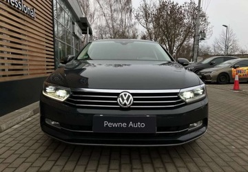Volkswagen Passat B8 Variant 1.8 TSI BlueMotion Technology 180KM 2015 Volkswagen Passat Variant Volkswagen Passat Variant 1.8 TSI BMT Highline D, zdjęcie 13