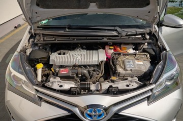 Toyota Yaris III 2015 Toyota Yaris Hybrid 1.5 VVT-i KAMERA zarejestrowany w Polsce, zdjęcie 13