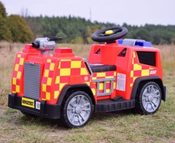 ПОЖАРНАЯ СЛУЖБА ДЛЯ МАЛЫША, ПЕРВЫЙ ПОЖАР НА АККУМУЛЯТОРАХ/TR1911