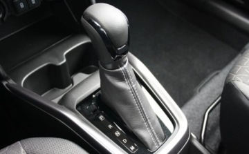 Suzuki Swift VI Hatchback Facelifting 1.2 DualJet SHVS 83KM 2026 Suzuki Swift 2026 Elegance 1.2 mild Hybrid 2WD CVT Flame Orange Pearl 1.2, zdjęcie 16