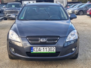 Kia Ceed I SW 2.0 143KM 2009 Kia Ceed 2009 Sliczna 2.0b z Niemiec Zarejestrowana Gwarancja 2.0 Benzyna, zdjęcie 1