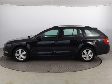 Skoda Octavia III Kombi Facelifting 1.6 TDI 115KM 2017 Skoda Octavia 1.6 TDI, Salon Polska, VAT 23%, zdjęcie 2
