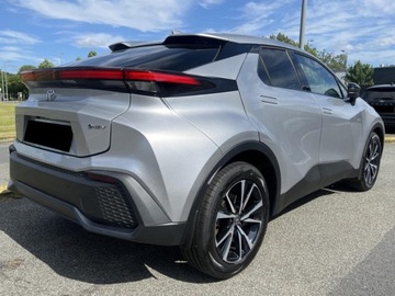 Toyota C-HR II SUV 1.8 Hybrid 140KM 2025 Od ręki - Style 1.8 Hybrid 140KM | Podgrzewane fotele!, zdjęcie 3