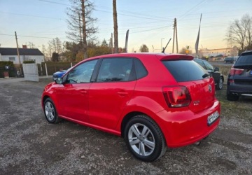 Volkswagen Polo V Hatchback 5d 1.6 TDI-CR DPF 90KM 2013 Volkswagen Polo Volkswagen Polo Match 1.6 TDI 90 KM PolSkory PDC Klimatyza, zdjęcie 4