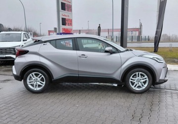 Toyota C-HR I Crossover Facelifting 1.2 Turbo 116KM 2020 Toyota C-HR 1.2 Benzyna 116KM, zdjęcie 5