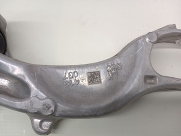 AUDI A4 A5 8W TLUMIČ PŘEDNÍ 8W0413031BH