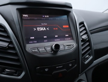  SsangYong Korando 2.0 e-XGi, Salon Polska, zdjęcie 11