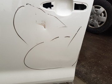 DVEŘE LEVÉ LEVÝ L PŘEDNÍ TOYOTA COROLLA E21 E 21 20 22 23 19