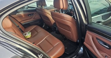 BMW Seria 5 F10-F11 Touring Facelifting 518d 150KM 2013 BMW Seria 5 2.0 d skora heda-up nawigacja 2.0 Diesel 150KM, zdjęcie 28