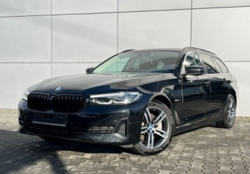 BMW Seria 5 G30-G31 Touring Plug-In 2.0 530e 292KM 2022 BMW Seria 5 4x4 Skora Navi Kamera Sport Full Led Automat FV23