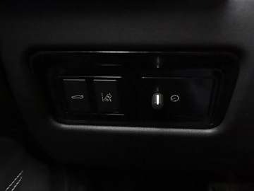 Jaguar XF II Sportbrake 2.0 i4D 180KM 2019 Jaguar XF 20d Automat R-Sport AWD Navi Tempomat, zdjęcie 37