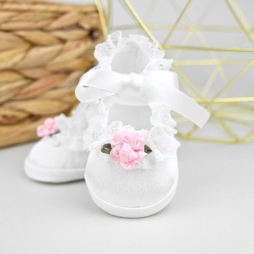 Белые крестильные тапочки для годовалого ребенка с цветком, 9 см.