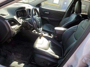 Jeep Cherokee V 2021 Jeep Cherokee Latitude Lux 2021 2.0l 2.0 Benzyna 270KM, zdjęcie 7