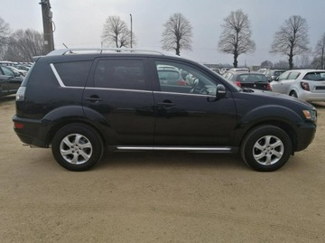 Mitsubishi Outlander II 2.0 DID DOHC 140KM 2010 Mitsubishi Outlander 2.0 140 km 4x4 klima, zdjęcie 3