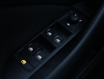 Skoda Kamiq Crossover 1.5 TSI 150KM 2022 Skoda Kamiq 1.5 TSI, Salon Polska, Serwis ASO, zdjęcie 16