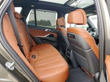 BMW X5 G05 2025 BMW X5 M60i 2025 4.4l 4.4 Benzyna 523KM, zdjęcie 11