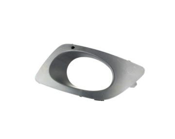 RAMKA HALOGENU PRAWA MERCEDES SPRINTER 06> 906